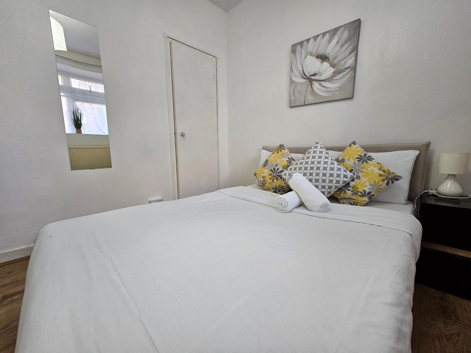 Globe Rooms London Luaran gambar